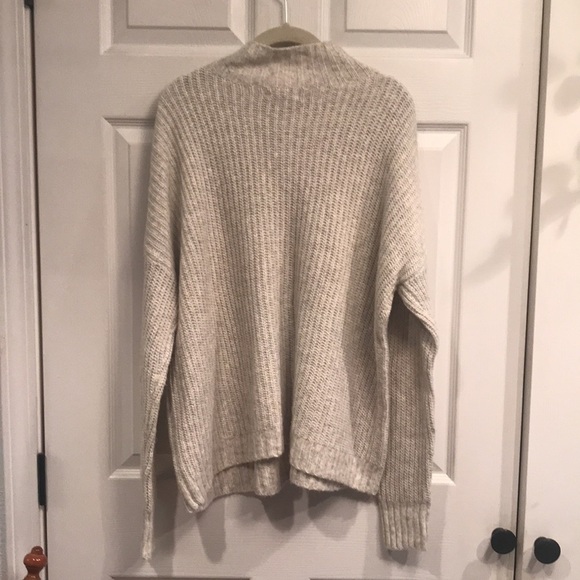 Maurice’s brand size M pullover soft sweater - Picture 4 of 4